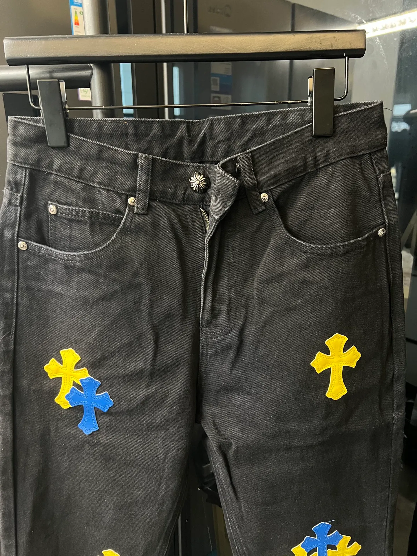 P260 [Next day] Chrome Hearts/Chrome Heart CH City Limited Series Sanskrit Cross Patch Leather Jeans (Black) Size: 28 30 32 34 Corresponding sizes s-xl, detailed sizes can be found in Figure 9